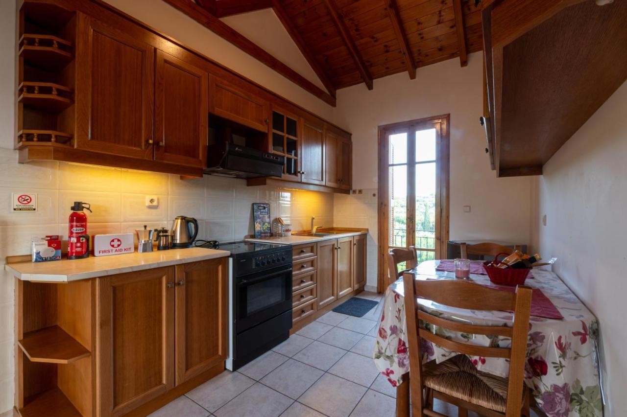 Villa Alex Stone House Kardamyli Exterior foto